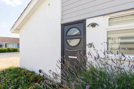 Charming Bolthole 400m To Holiday home *